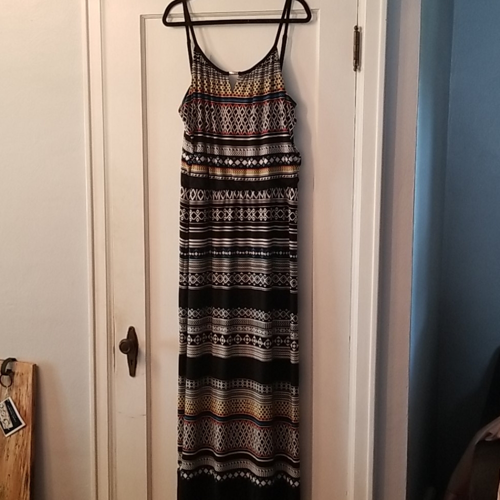 geometric print maxi dress